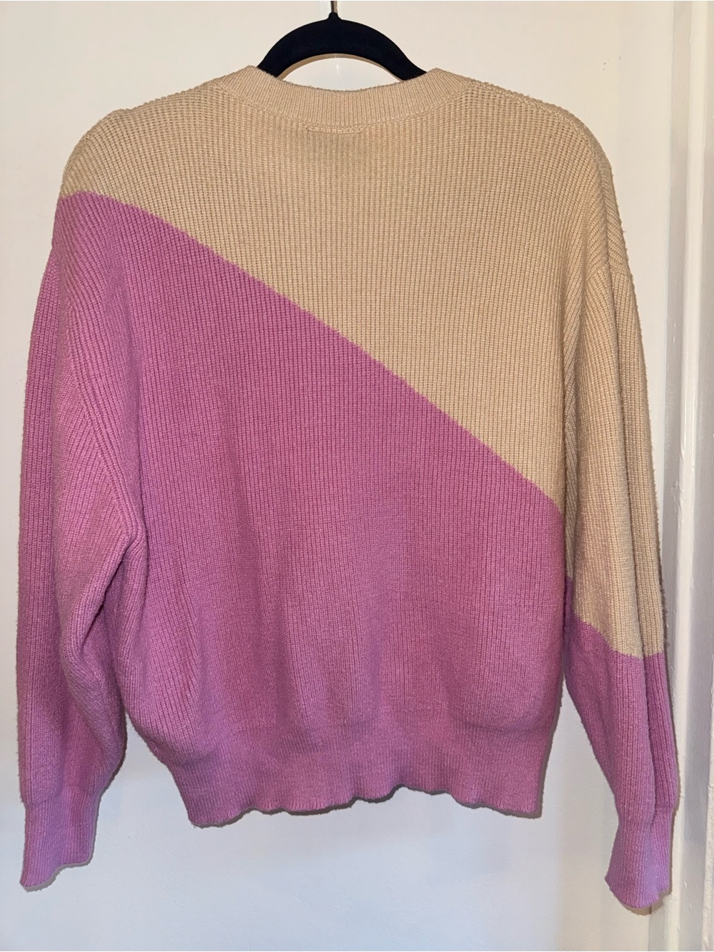 VICI Colorblock Crewneck Sweater in Beige and Pink - Picture 4 of 4